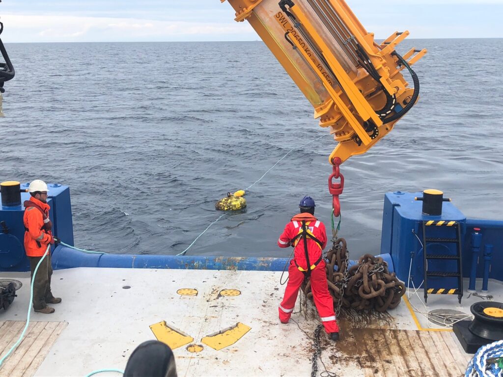 Offshore Metocean Measurement bouy launch